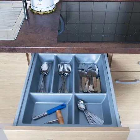 Ikar Blisko Morza レバル