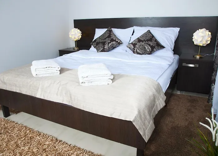 Ikar Blisko Morza * Rewal